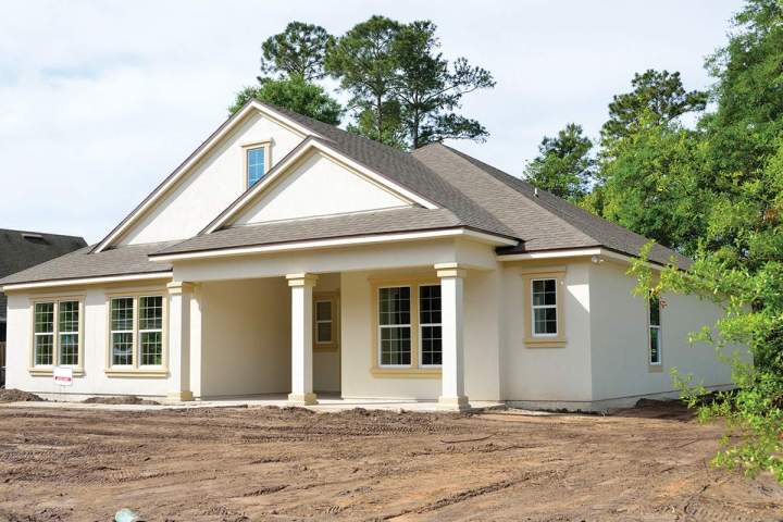 Newly built suburban home in keilor East